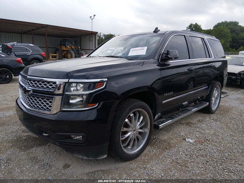 2017 Chevrolet Tahoe, Left Front, IAAI, VIN 1GNSKBKC3HR233469 — photo 2
