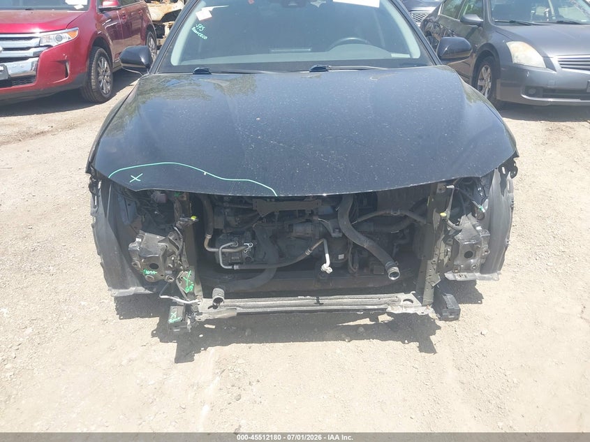 2021 TOYOTA CAMRY auction photo 6