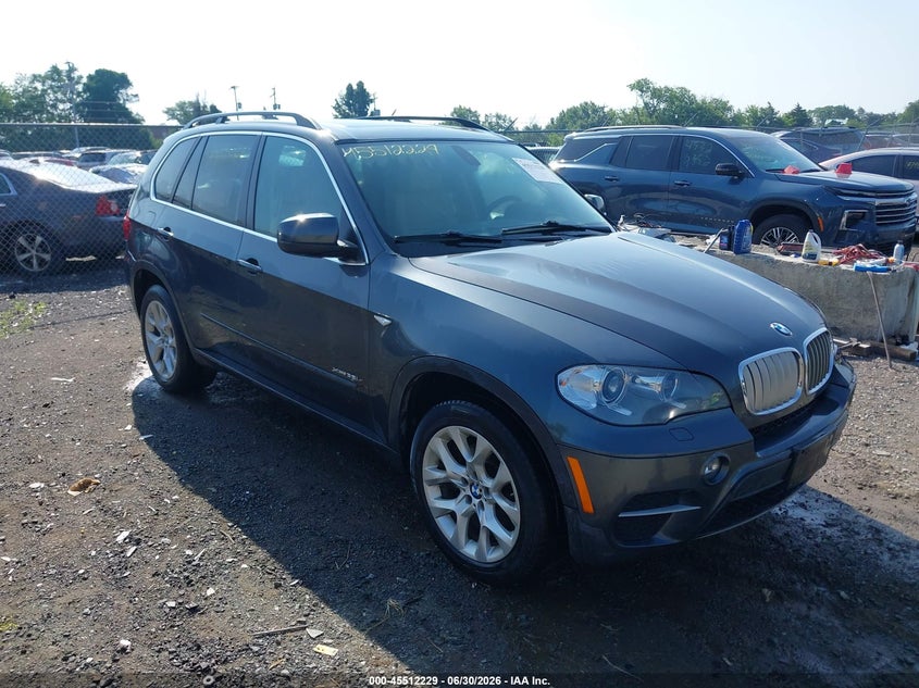 Vin: 5uxzv4c56dl992431, lot: 46010445, bmw x5 xdrive35i/xdrive35i premium/xdrive35i sport activity 2013 img_1