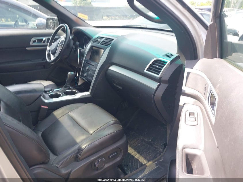 2014 FORD EXPLORER auction photo 5