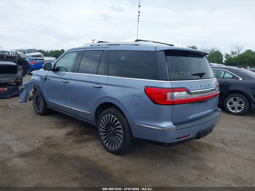 2018 LINCOLN NAVIGATOR auction photo 3