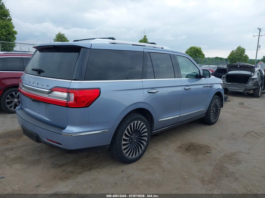 2018 LINCOLN NAVIGATOR auction photo 4