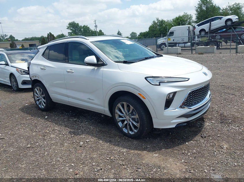 Vin: kl4amgsl6rb023609, lot: 46010470, buick encore gx avenir awd 2024 img_1