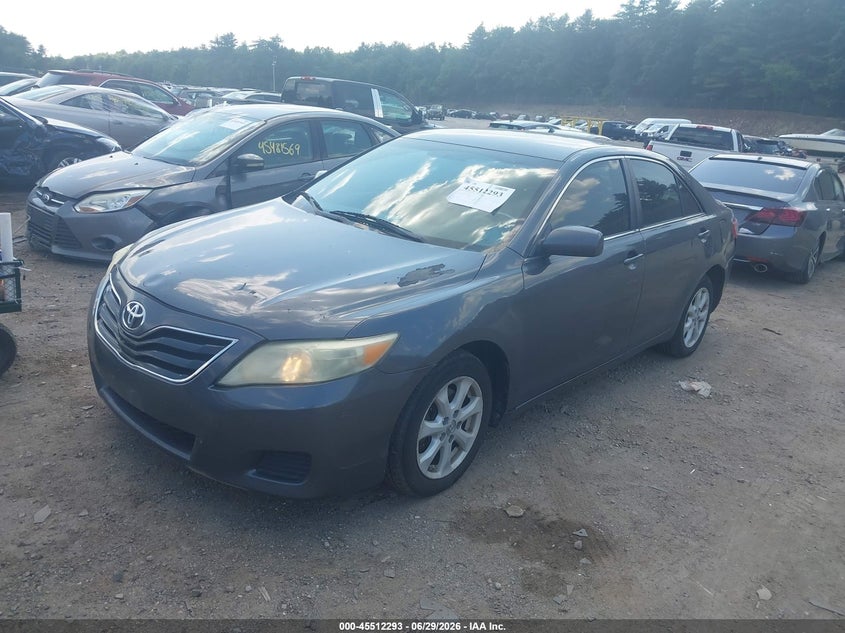 2011 Toyota Camry Le 4T1BF3EK3BU143714 photo 1