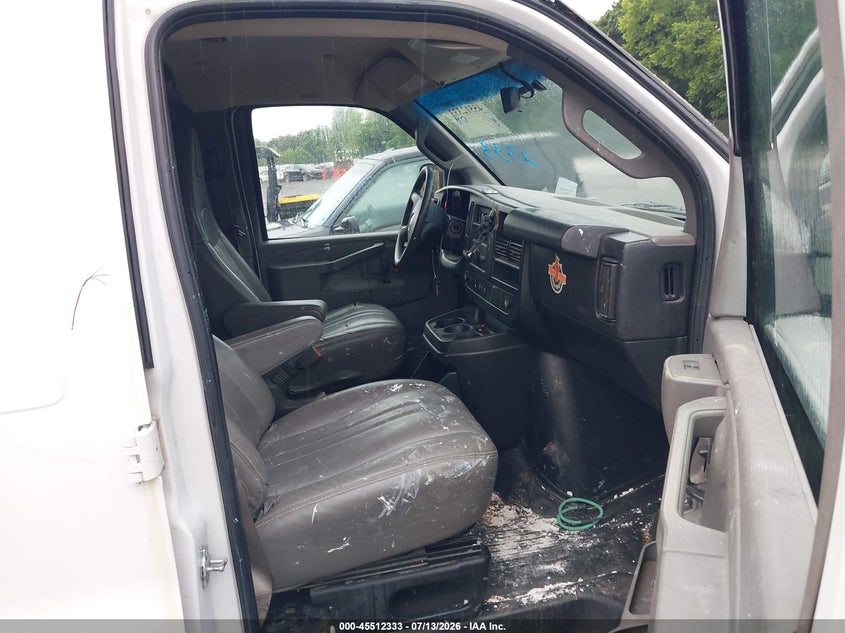 2019 CHEVROLET EXPRESS 2500 auction photo 5