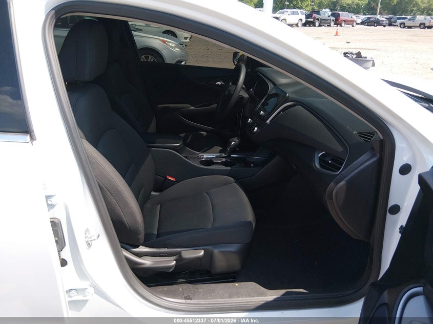 CHEVROLET MALIBU 2024 VIN 1G1ZD5ST2RF241240