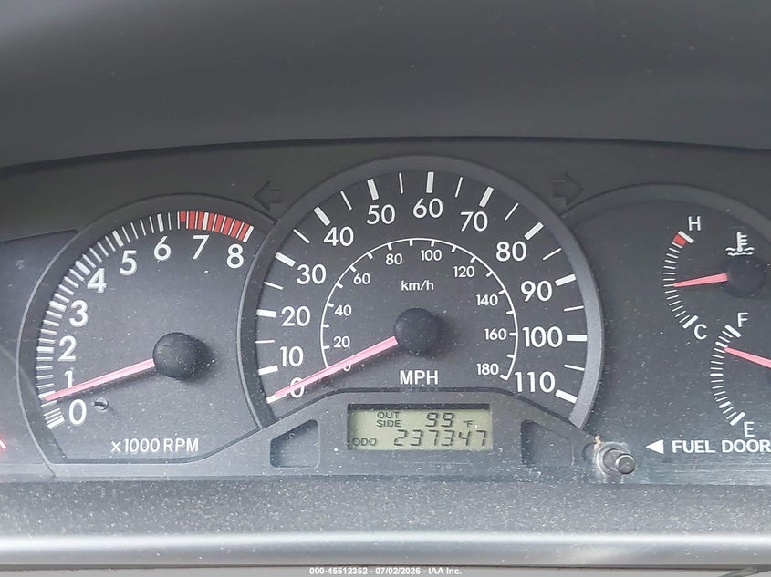 2004 TOYOTA COROLLA auction photo 7