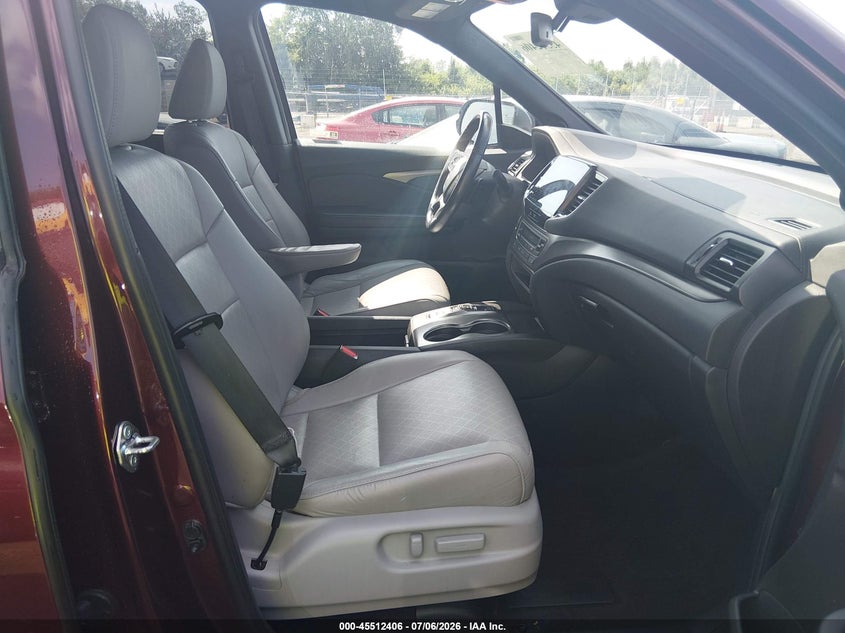 2020 HONDA PASSPORT auction photo 5