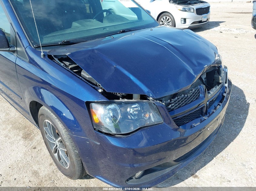 2017 DODGE GRAND CARAVAN auction photo 6