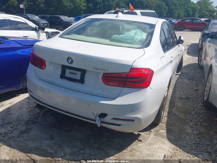 Vin: wba8e9g50gnt84656, lot: 46010712, bmw 328i 20164