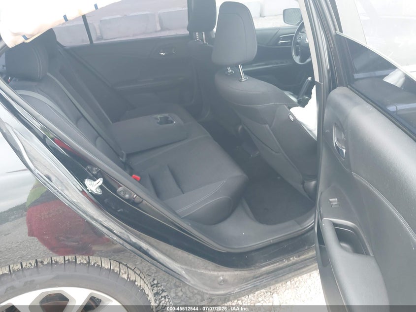 2015 HONDA ACCORD auction photo 8