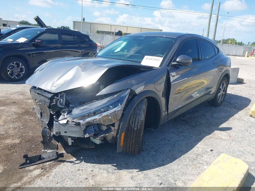2021 FORD MUSTANG MACH-E auction photo 2