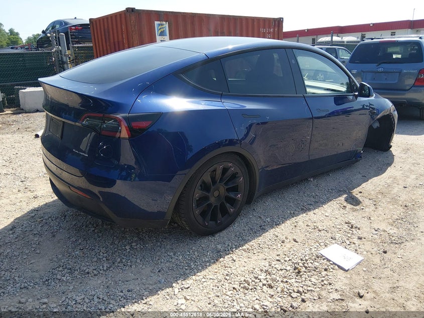 2024 TESLA MODEL Y auction photo 4