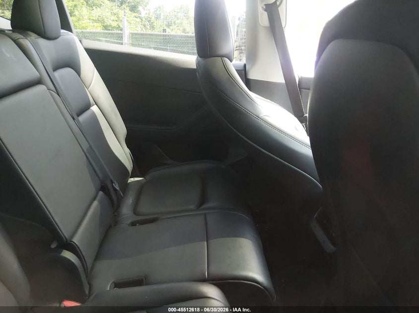 2024 TESLA MODEL Y auction photo 8