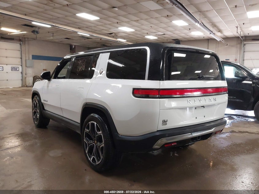 Vin: 7pdsgbba8sn062797, lot: 46010875, rivian r1s 20253