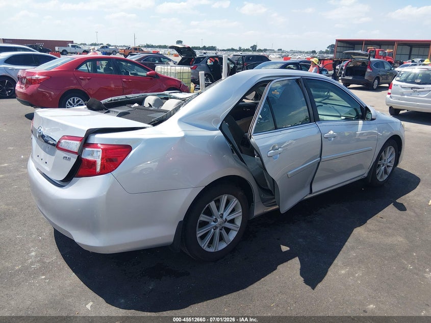 2014 TOYOTA CAMRY auction photo 4