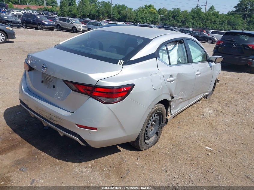 2023 NISSAN SENTRA auction photo 4