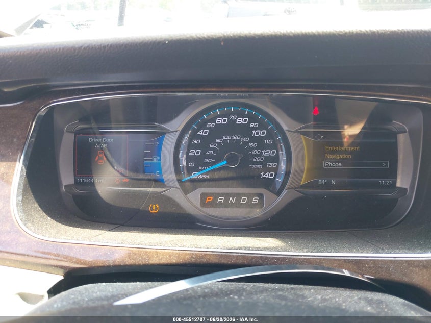 2019 FORD TAURUS auction photo 7