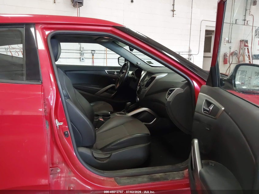 2013 Hyundai Veloster Base W/Black VIN: KMHTC6AD5DU100033 Lot: 45512787