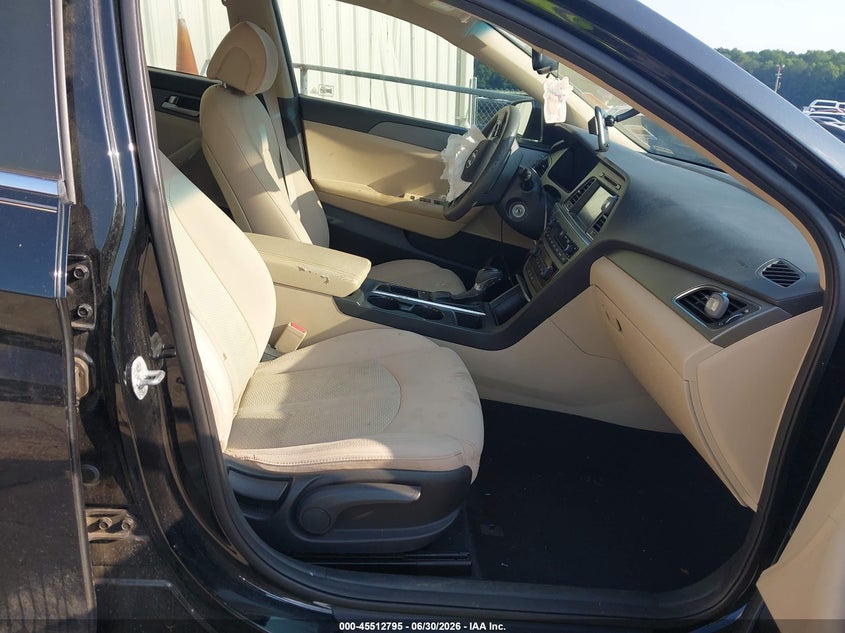 2016 HYUNDAI SONATA auction photo 5
