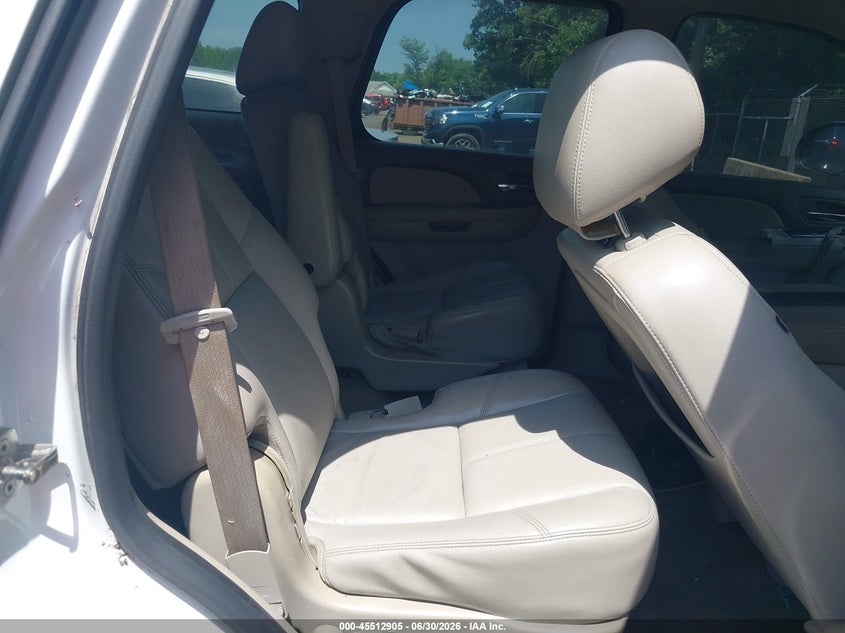 CHEVROLET TAHOE 2014 VIN 1GNSCBE08ER204060