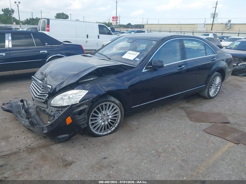 WDDNG8GB9AA304565 2010 Mercedes-Benz S 550 4matic photo 1
