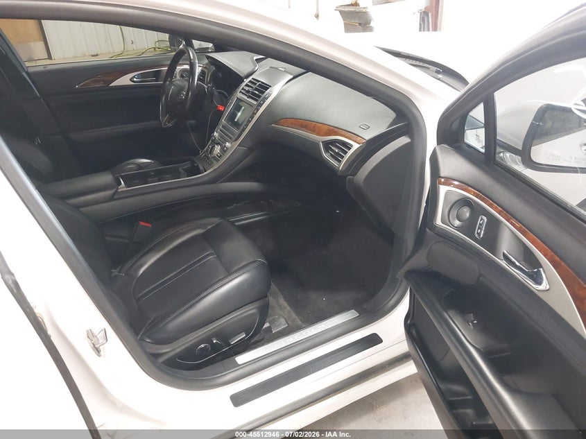 2017 LINCOLN MKZ auction photo 5