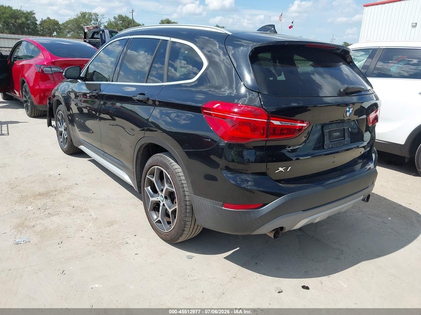 2018 BMW X1 auction photo 3