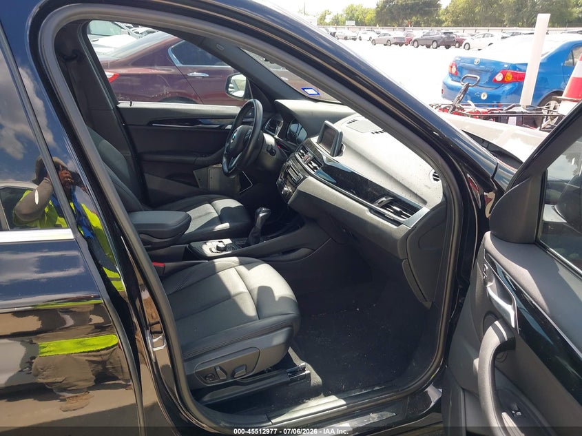 2018 BMW X1 auction photo 5