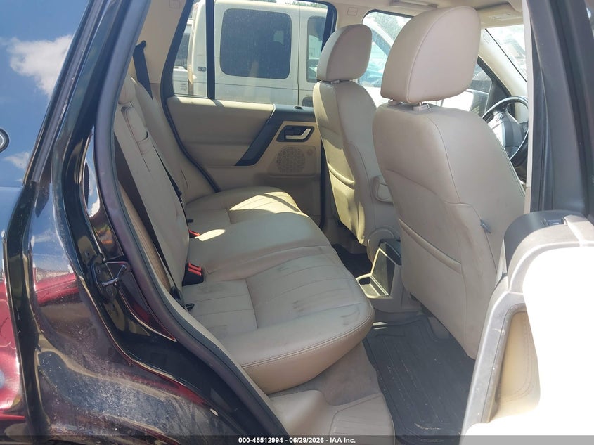2013 LAND ROVER LR2 auction photo 8