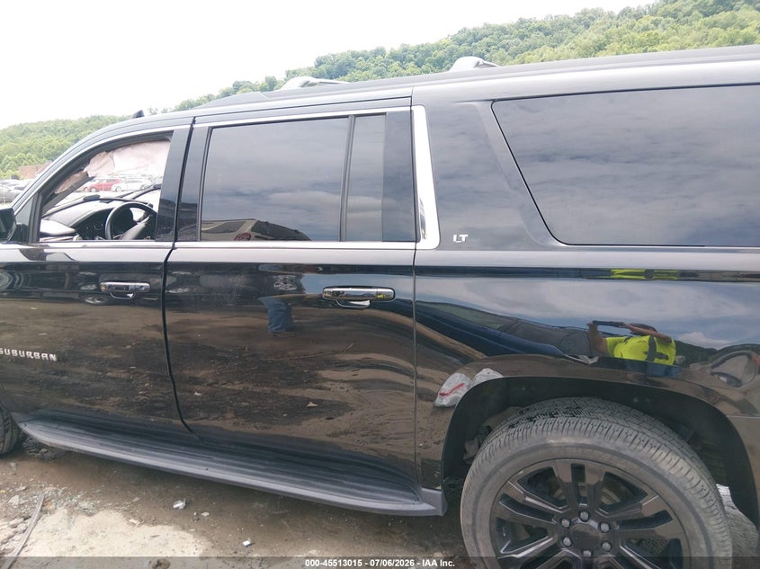 CHEVROLET SUBURBAN 2019 VIN 1GNSKHKC3KR367554