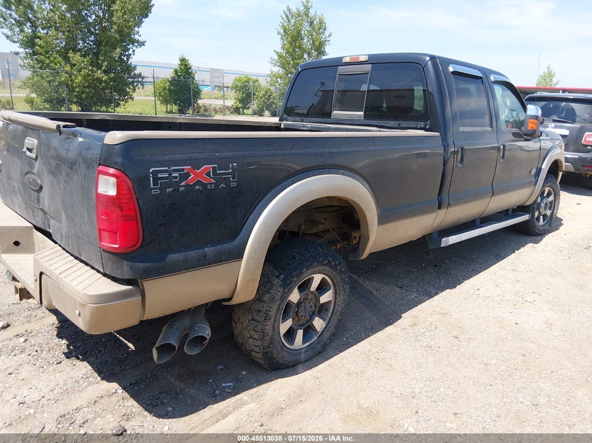 2011 FORD SUPER DUTY F-350 SRW auction photo 4