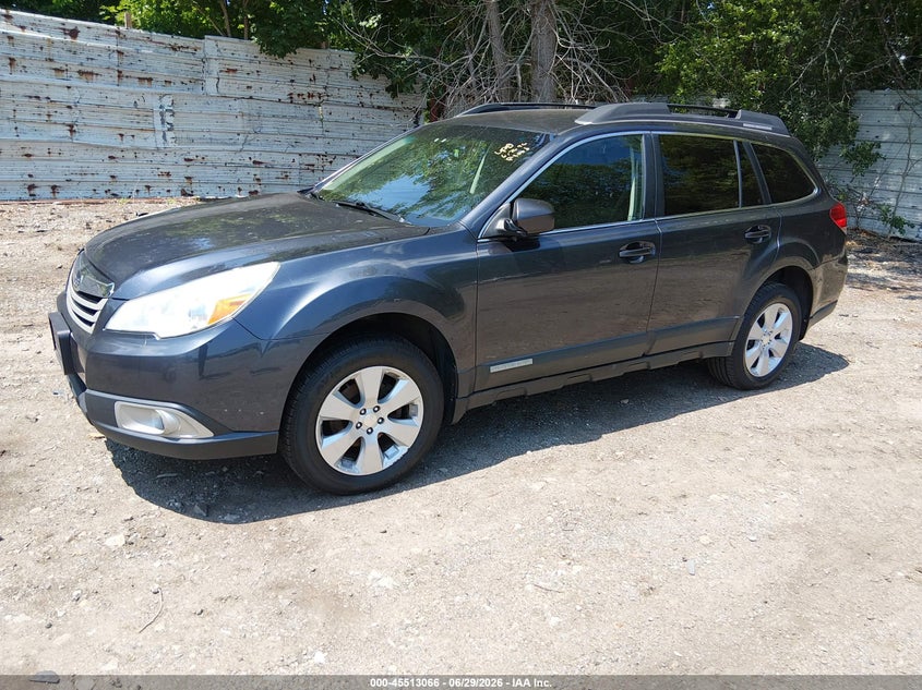 2012 SUBARU OUTBACK auction photo 2
