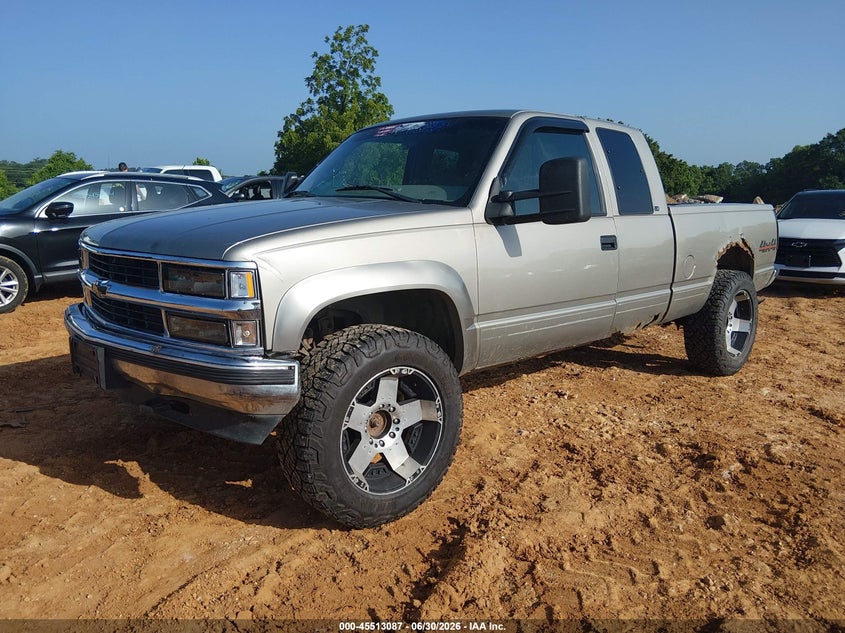 CHEVROLET K2500 2000 VIN 1GCGK29R4YF505957