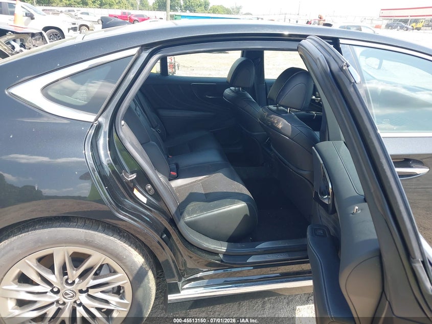 2019 LEXUS LS 500 auction photo 8