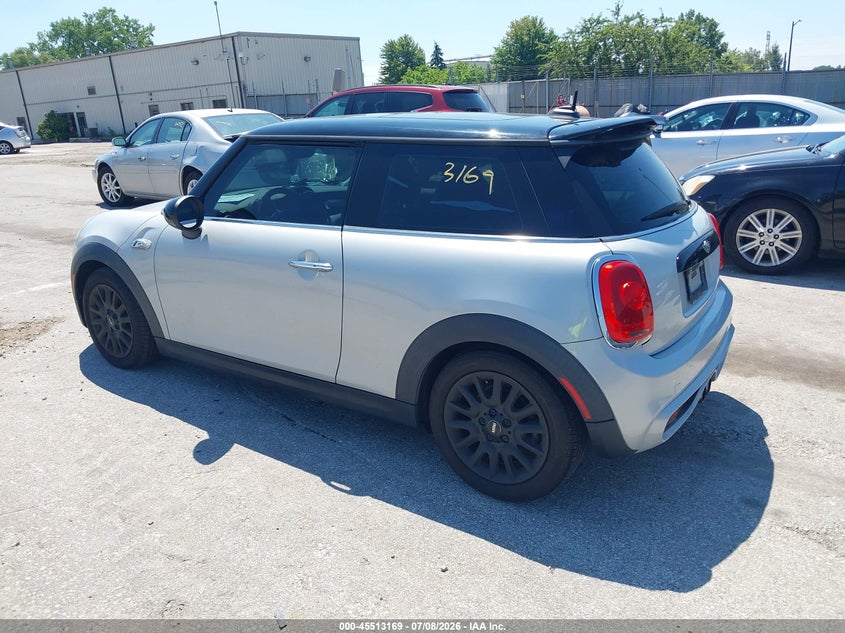 MINI HARDTOP 2015 VIN WMWXP7C53F2A39818