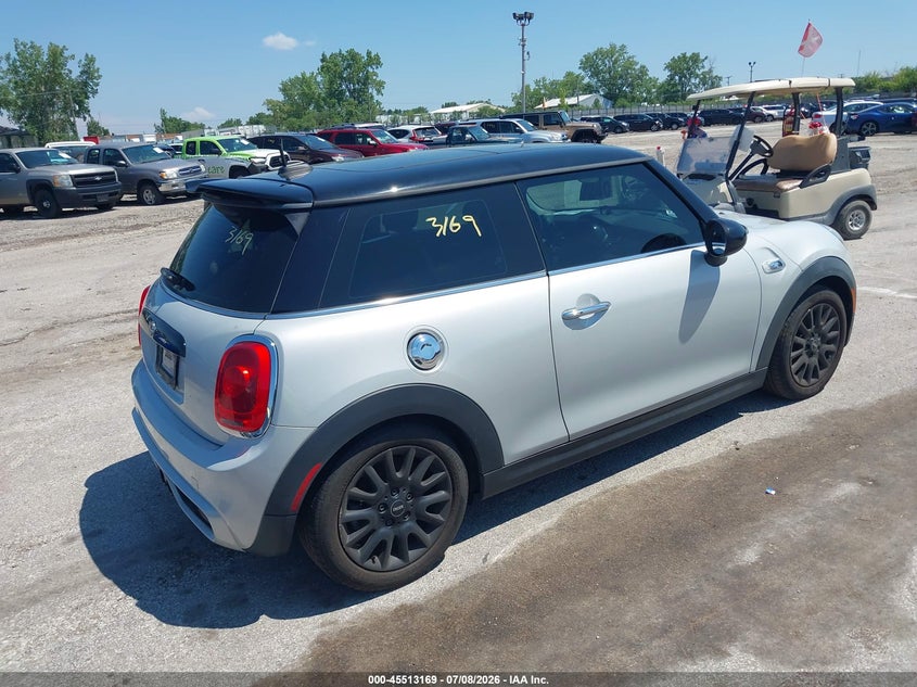 MINI HARDTOP 2015 VIN WMWXP7C53F2A39818