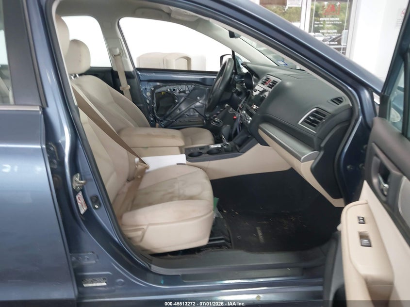 2017 SUBARU LEGACY auction photo 5