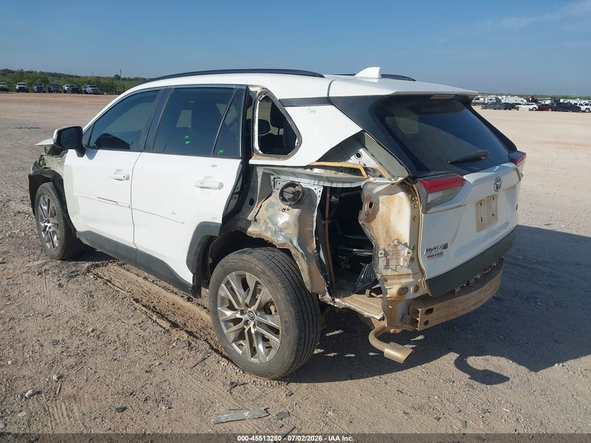 2020 TOYOTA RAV4 auction photo 6
