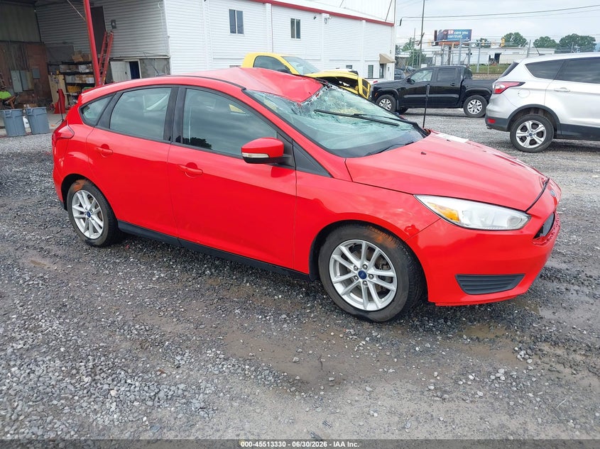 Vin: 1fadp3k28hl268467, lot: 46011546, ford focus se 2017 img_1