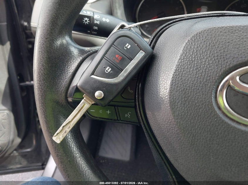 TOYOTA RAV4 - zdjęcie 11