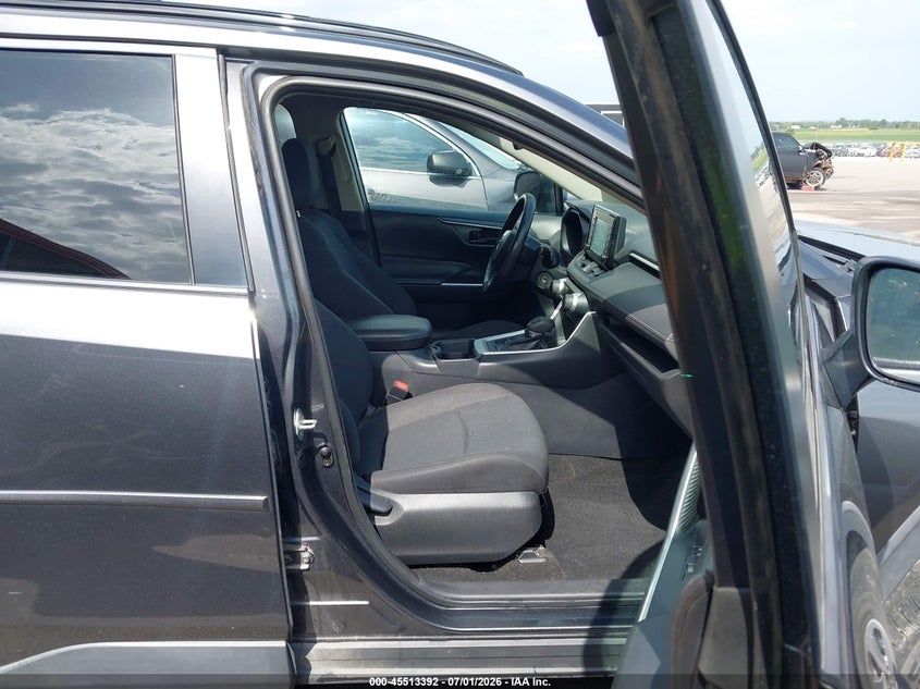 TOYOTA RAV4 - zdjęcie 5