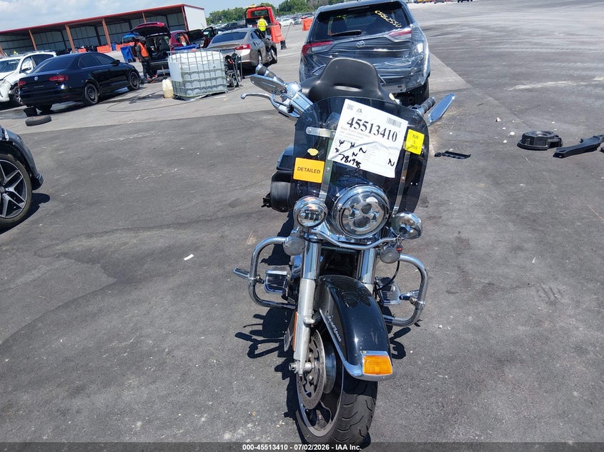 2009 HARLEY-DAVIDSON FLHR auction photo 5