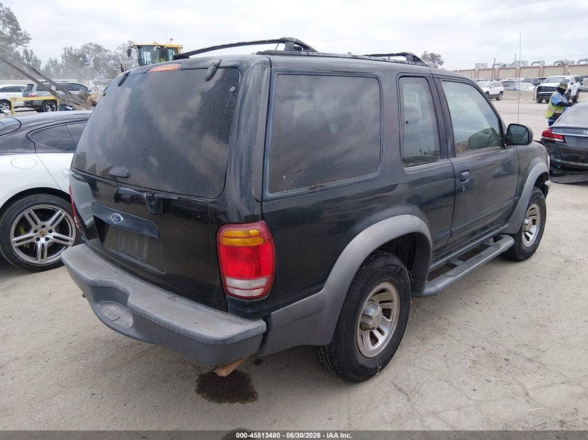 AtlanticExpress - Ford Explorer Sport Trac