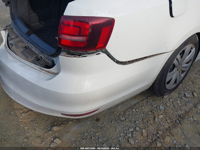 2017 VOLKSWAGEN JETTA auction photo 6