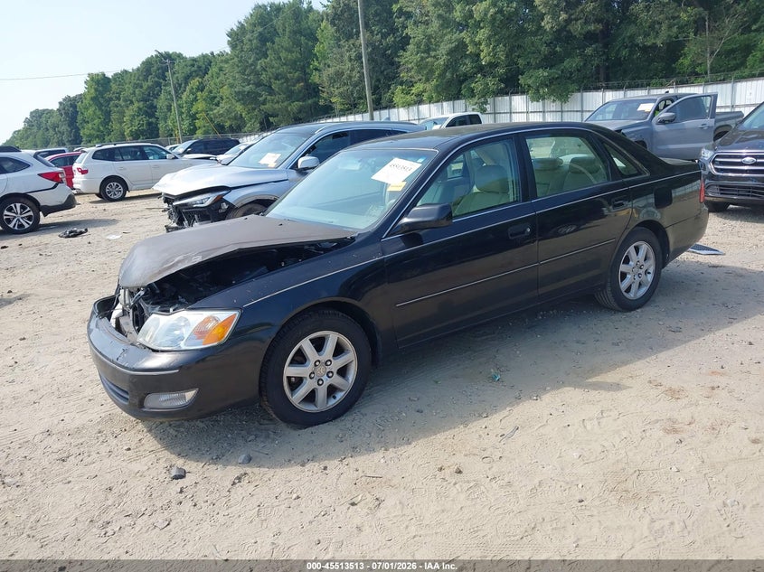 2001 TOYOTA AVALON auction photo 2