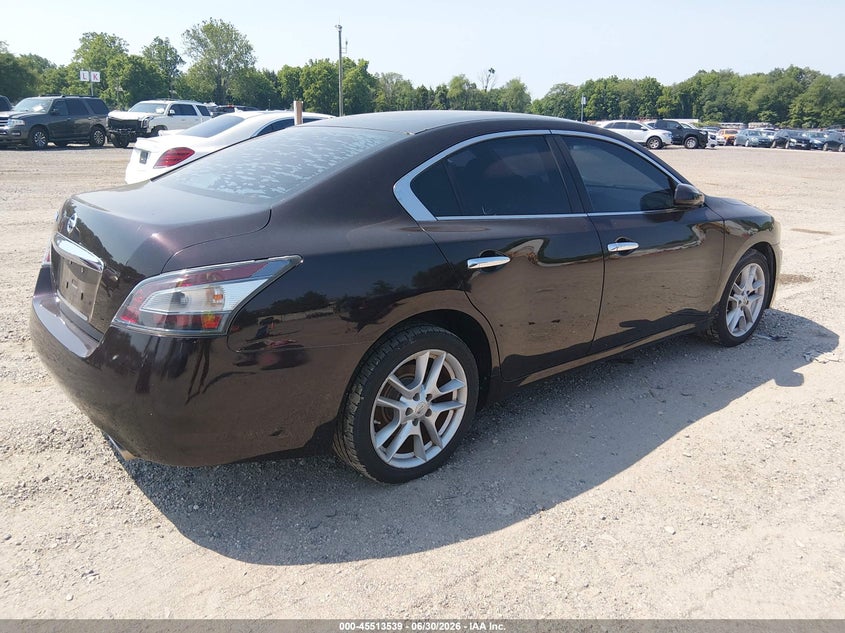 AtlanticExpress - Nissan Maxima