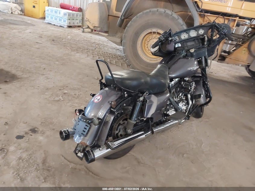 2014 HARLEY-DAVIDSON FLHX auction photo 4