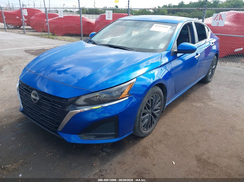 2025 NISSAN ALTIMA auction photo 2