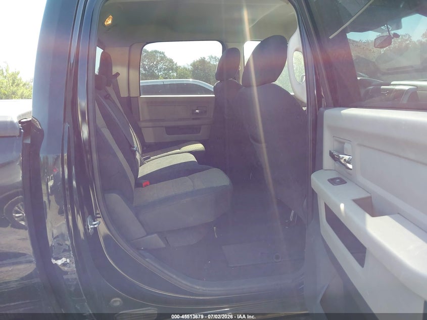 2012 RAM 1500 auction photo 8